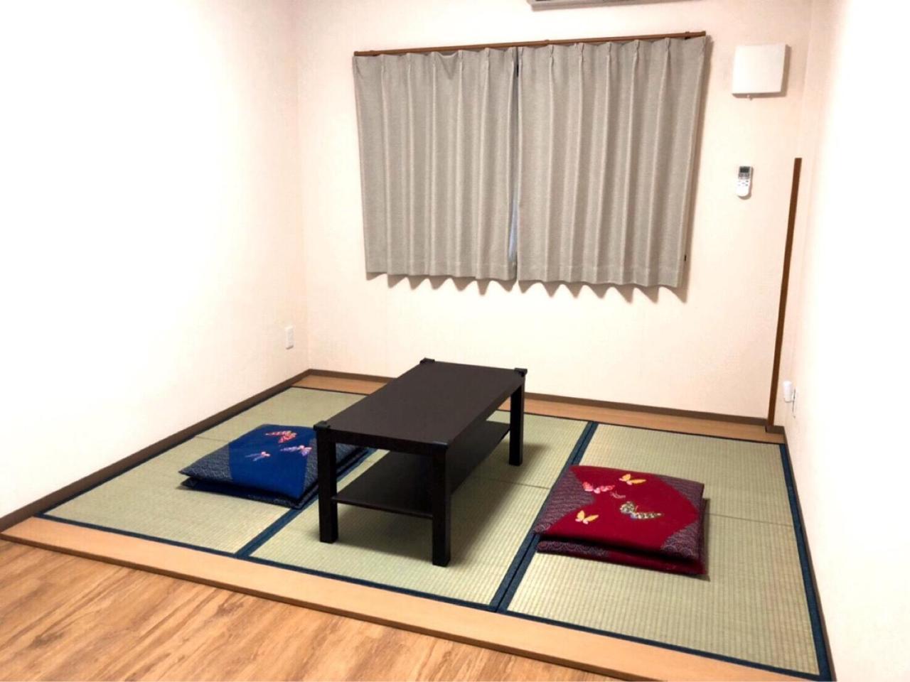 Hotel Mikawa House Osaka Castle Esterno foto